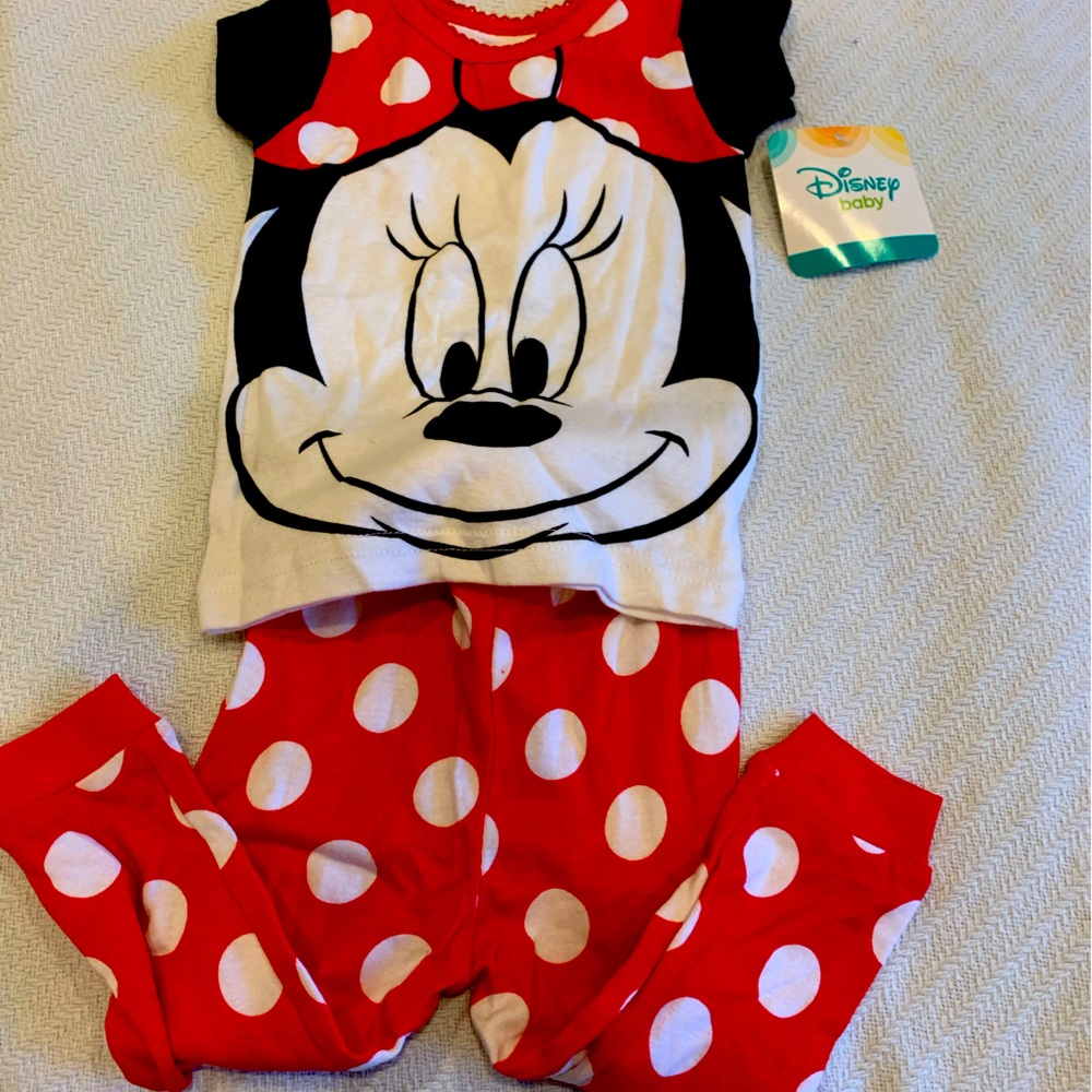 Minnie Mouse pj's
